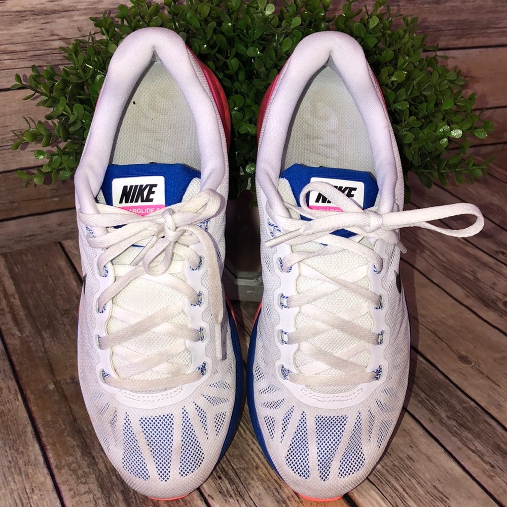 NIKE gym/running Shoes - Picture 5 of 6